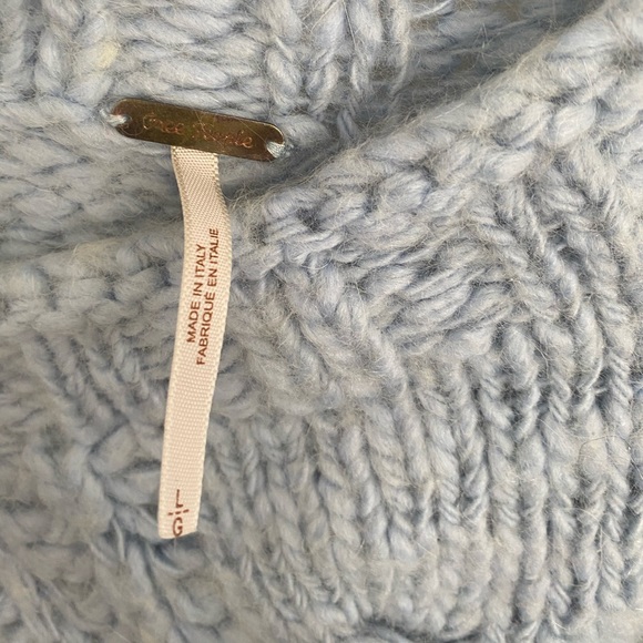FREE PEOPLE wool sweater - Picture 2 of 3